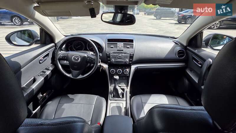 Седан Mazda 6 2011 в Ужгороде