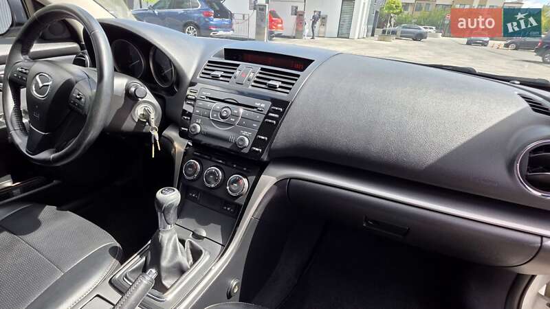 Седан Mazda 6 2011 в Ужгороде