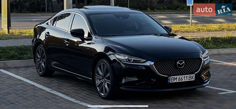 Седан Mazda 6