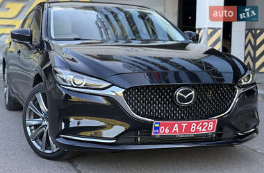 Mazda 6  2021