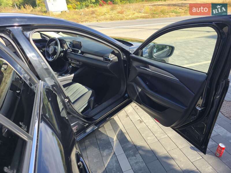 Седан Mazda 6 2019 в Ужгороде