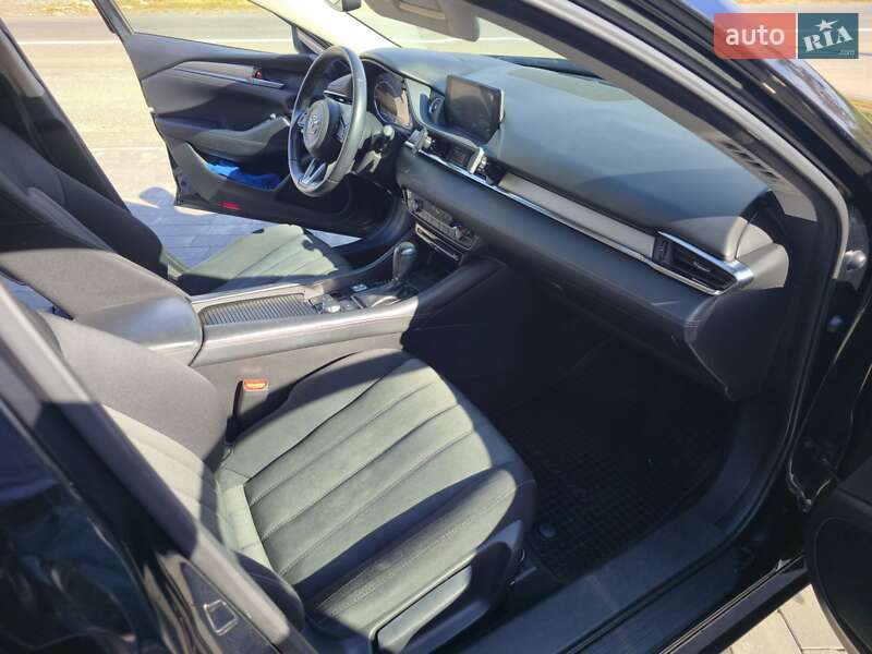 Седан Mazda 6 2019 в Ужгороде