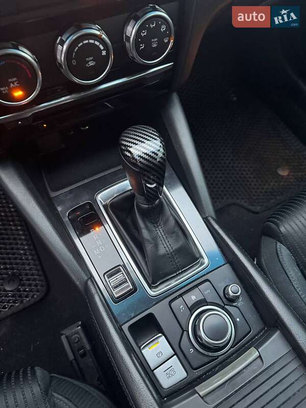 Седан Mazda 6 2015 в Киеве