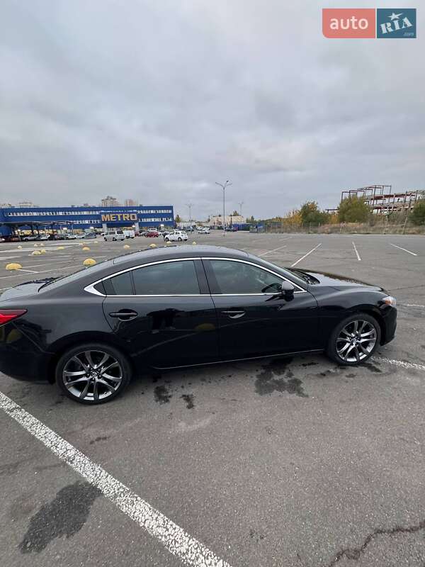 Седан Mazda 6 2015 в Киеве