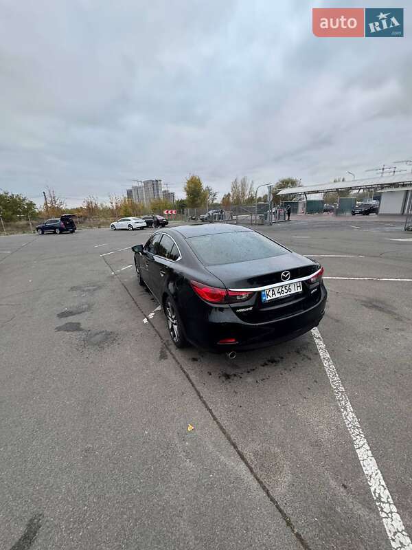 Седан Mazda 6 2015 в Киеве