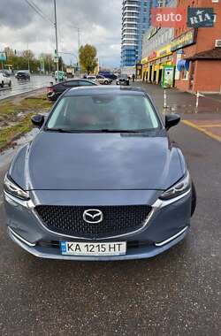 Mazda 6  2021