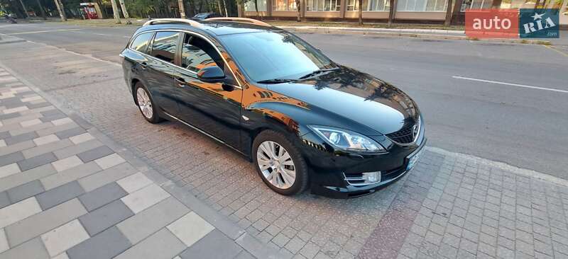 Універсал Mazda 6