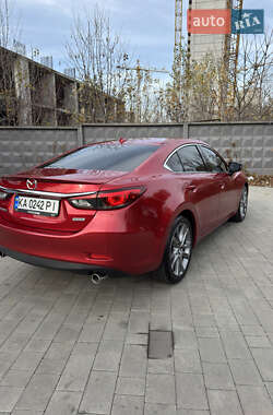 Седан Mazda 6 2016 в Киеве