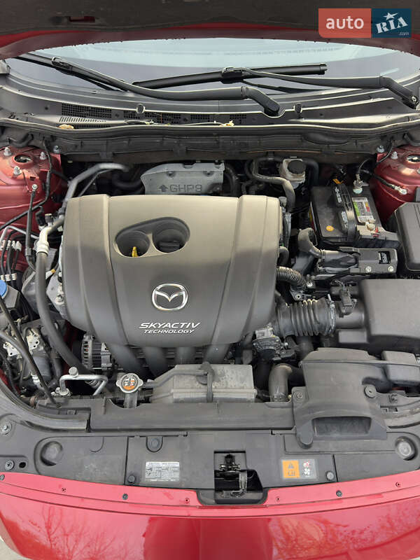 Седан Mazda 6 2016 в Киеве