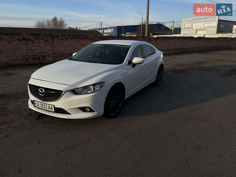 Седан Mazda 6 2013 в Черкасах