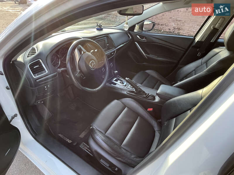 Седан Mazda 6 2013 в Черкасах