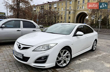 Mazda 6  2011