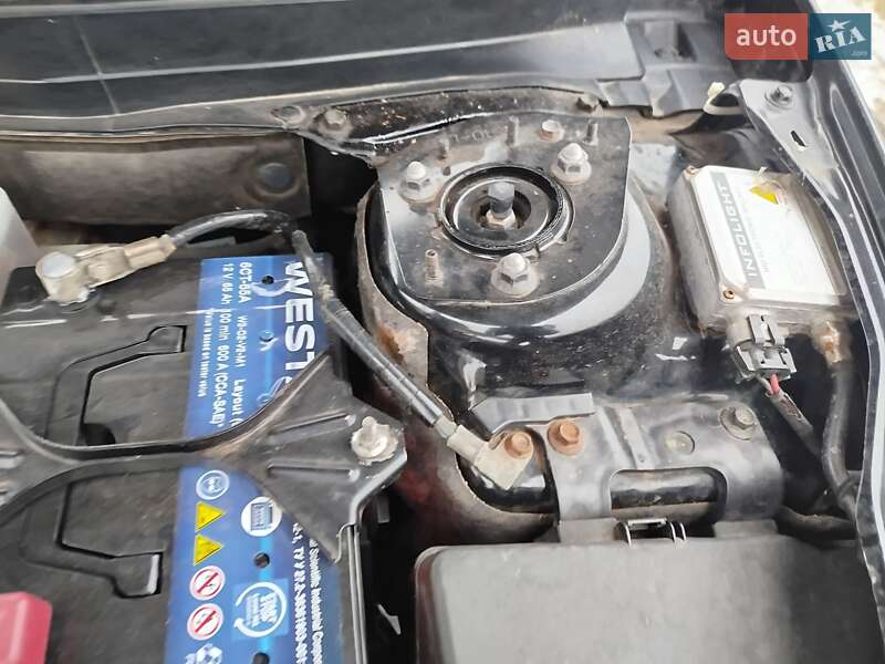 Седан Mazda 6 2011 в Прилуках