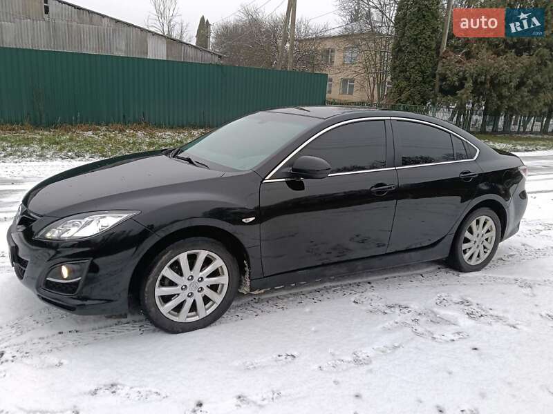 Седан Mazda 6 2011 в Прилуках