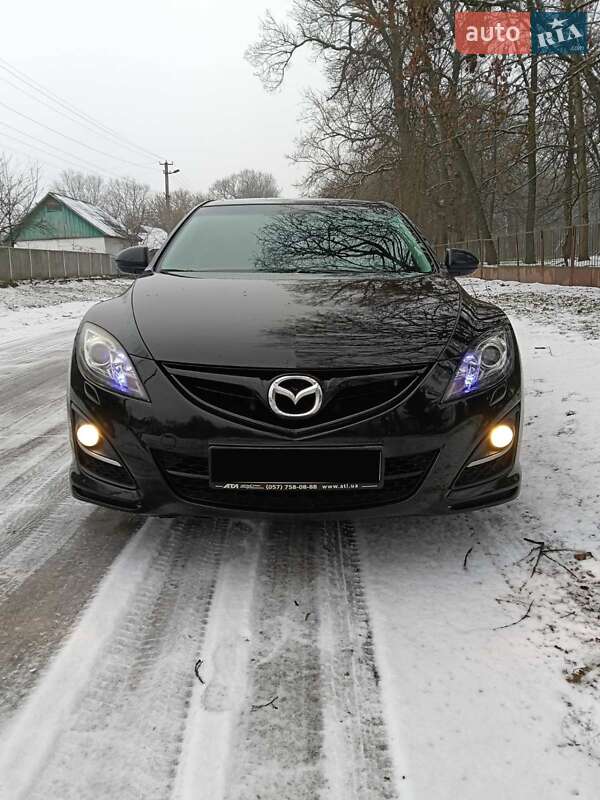 Седан Mazda 6 2011 в Прилуках