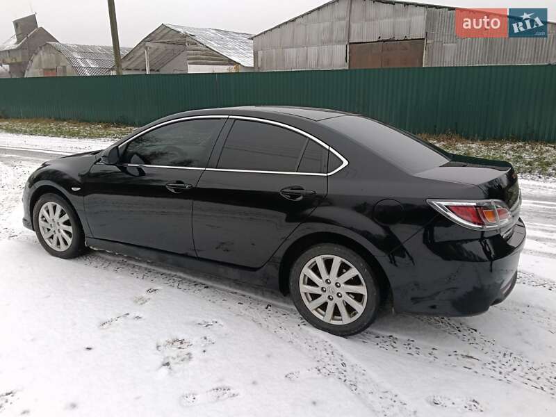 Седан Mazda 6 2011 в Прилуках