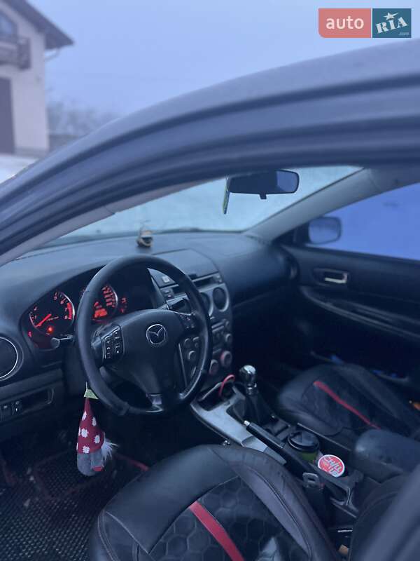 Седан Mazda 6 2002 в Коломые