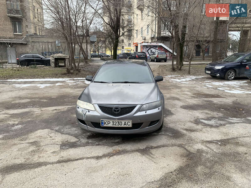 Mazda 6
