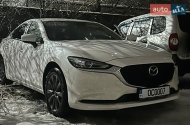 Mazda 6  2021