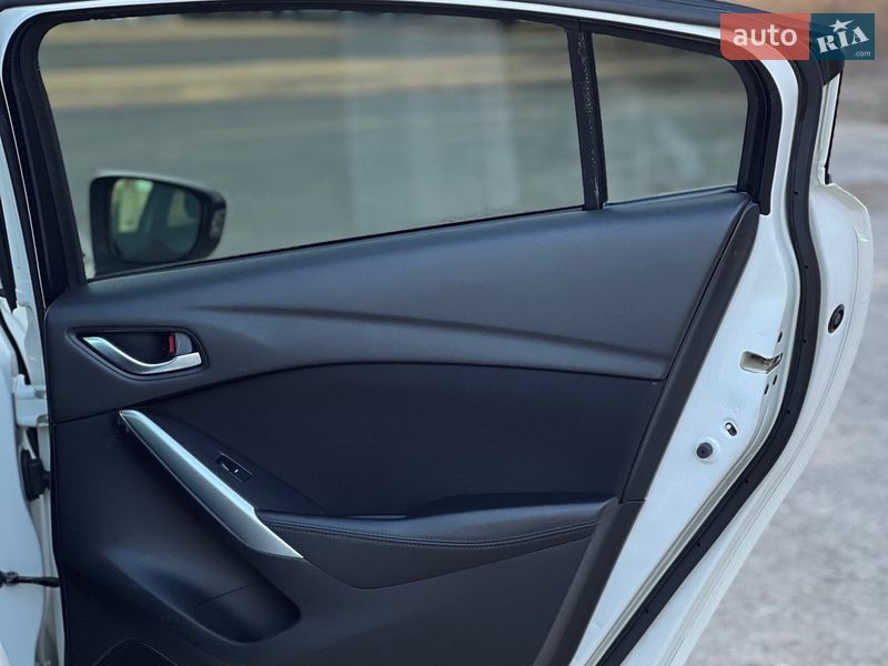 Седан Mazda 6 2012 в Звягелі