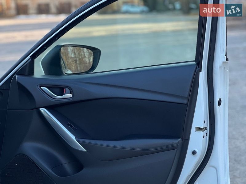 Седан Mazda 6 2012 в Звягелі