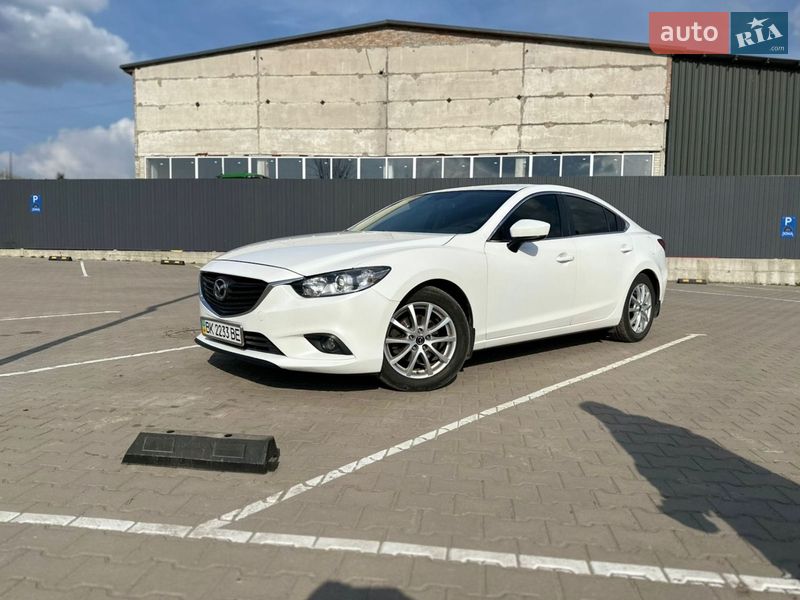 Седан Mazda 6 2016 в Дубно