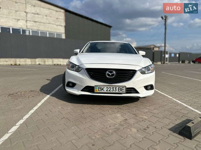 Седан Mazda 6 2016 в Дубно