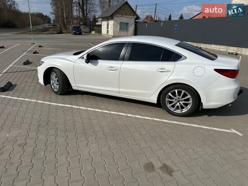 Седан Mazda 6 2016 в Дубно