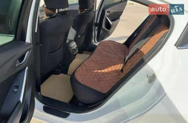 Седан Mazda 6 2016 в Дубно