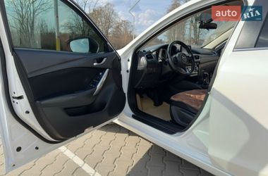 Седан Mazda 6 2016 в Дубно