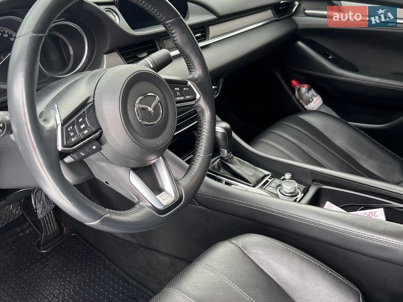 Седан Mazda 6 2019 в Звягелі