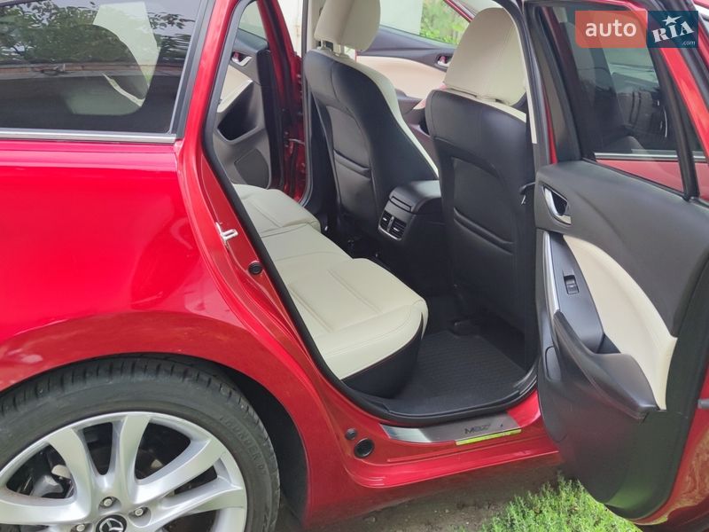 Універсал Mazda 6 2014 в Одесі