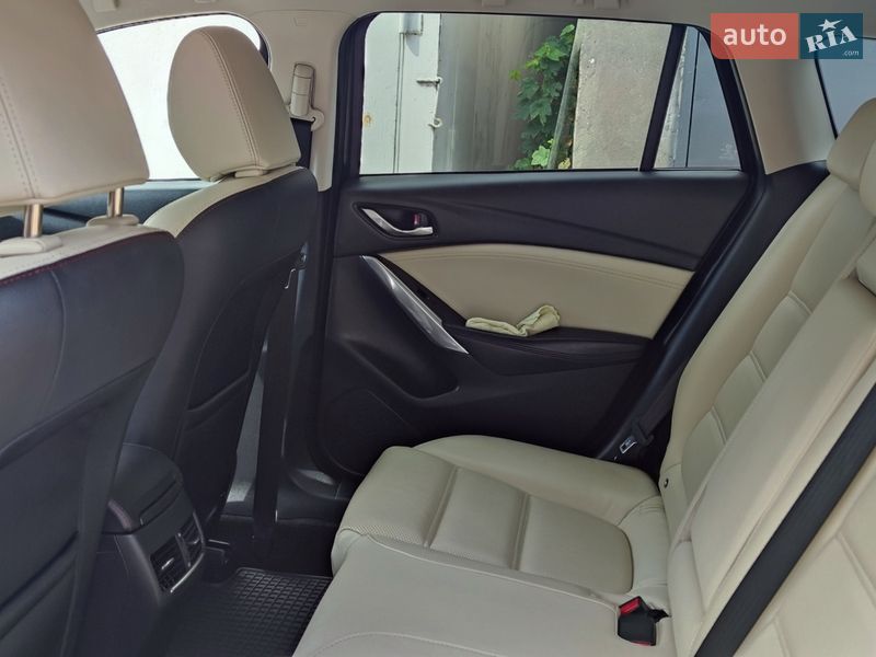 Універсал Mazda 6 2014 в Одесі