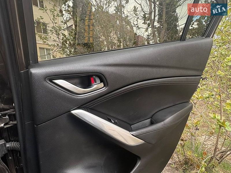 Седан Mazda 6 2015 в Києві