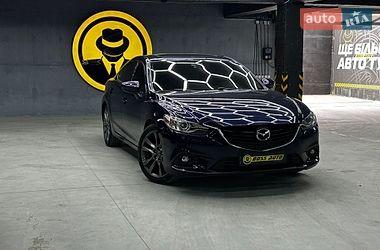 Седан Mazda 6 2014 в Черновцах