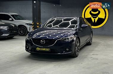 Седан Mazda 6 2014 в Черновцах
