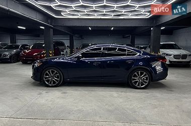 Седан Mazda 6 2014 в Черновцах
