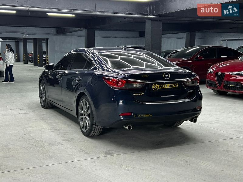 Седан Mazda 6 2014 в Черновцах