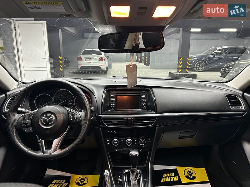 Седан Mazda 6 2014 в Черновцах