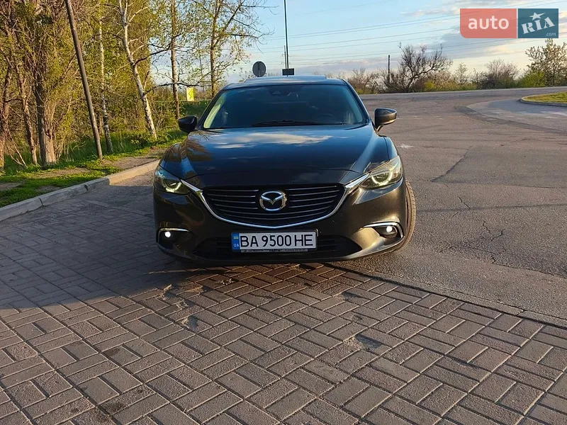 Mazda 6