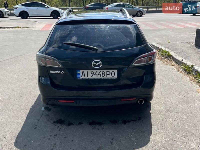 Универсал Mazda 6 2010 в Киеве