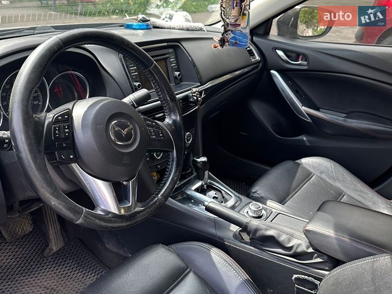 Седан Mazda 6 2013 в Подільську