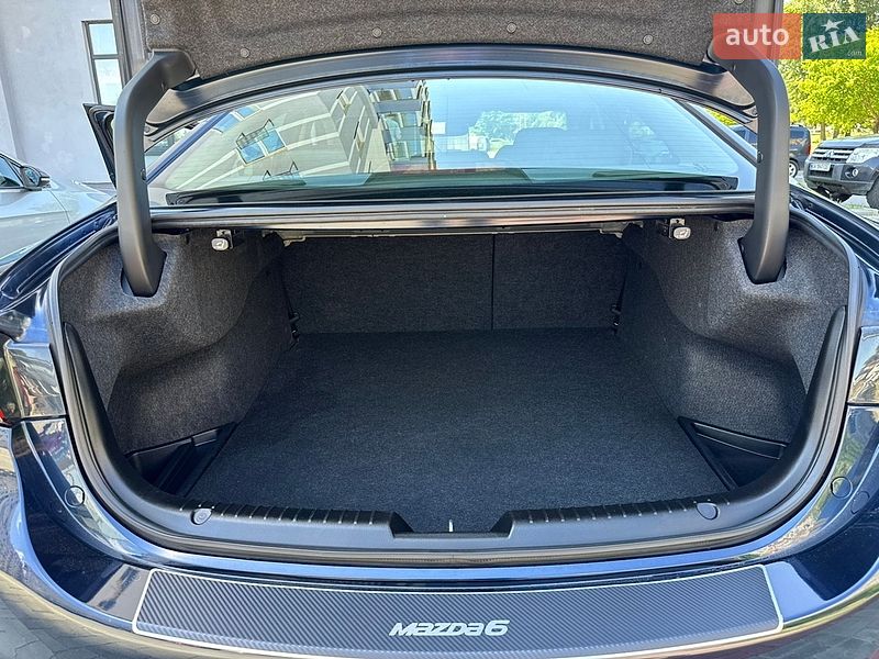Седан Mazda 6 2018 в Черкассах