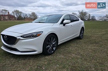 Mazda 6  2021