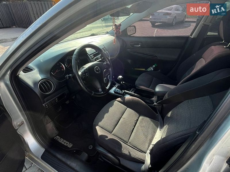 Седан Mazda 6 2004 в Стрые