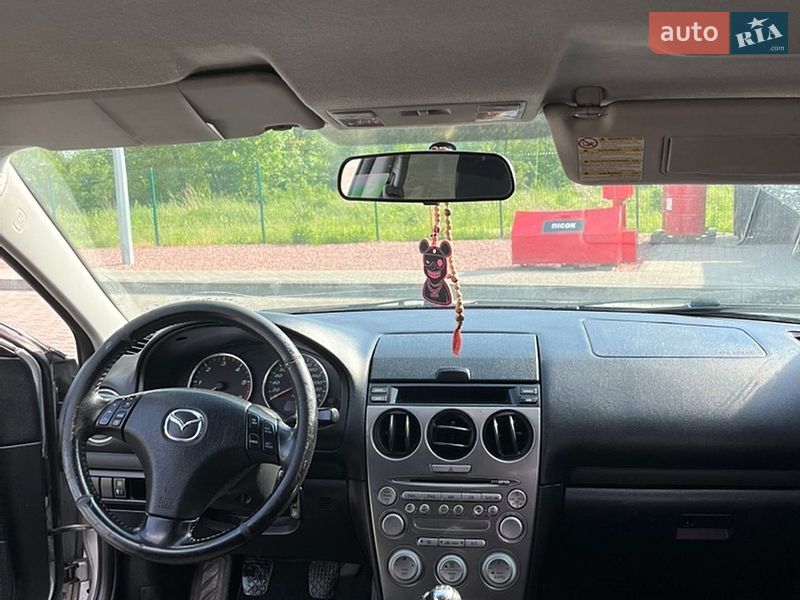 Седан Mazda 6 2004 в Стрые
