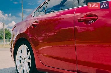 Седан Mazda 6 2014 в Запорожье