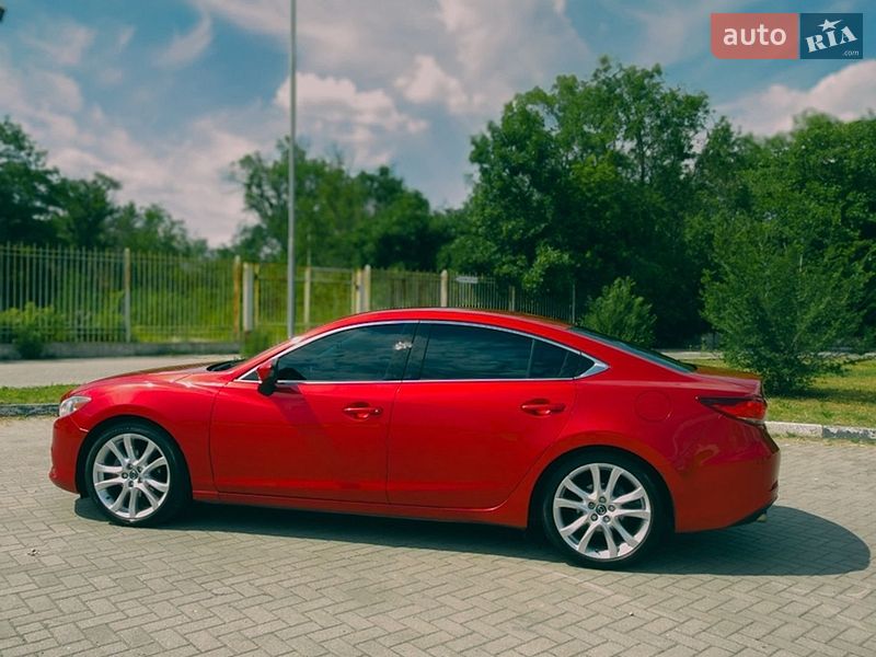 Седан Mazda 6 2014 в Запорожье
