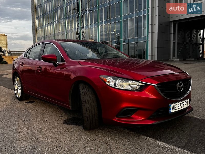 Седан Mazda 6 2015 в Днепре