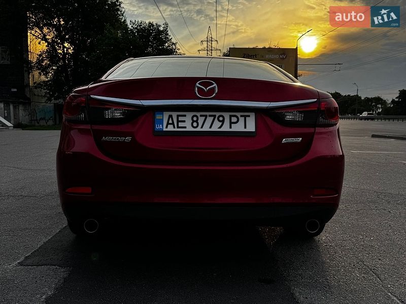 Седан Mazda 6 2015 в Днепре